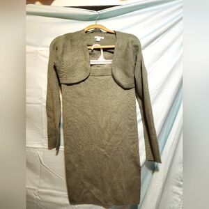 Nine West Shurg and Skirt